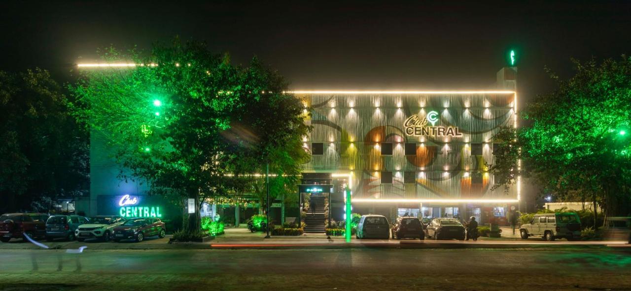 Club Central Bolpur Exteriér fotografie